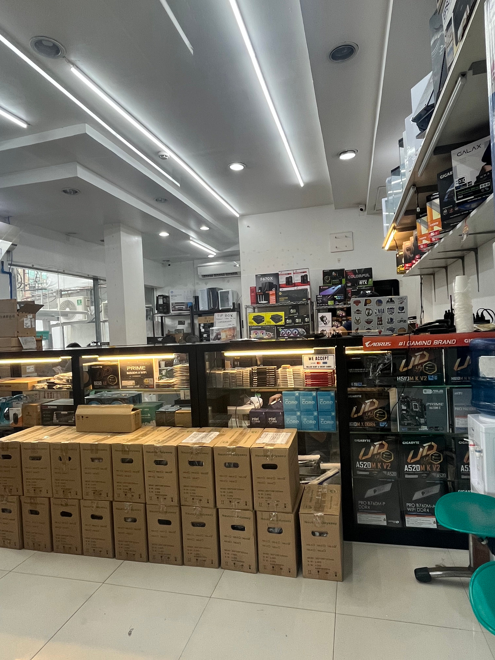 PC Gilmore Store - Repair and maintenance services